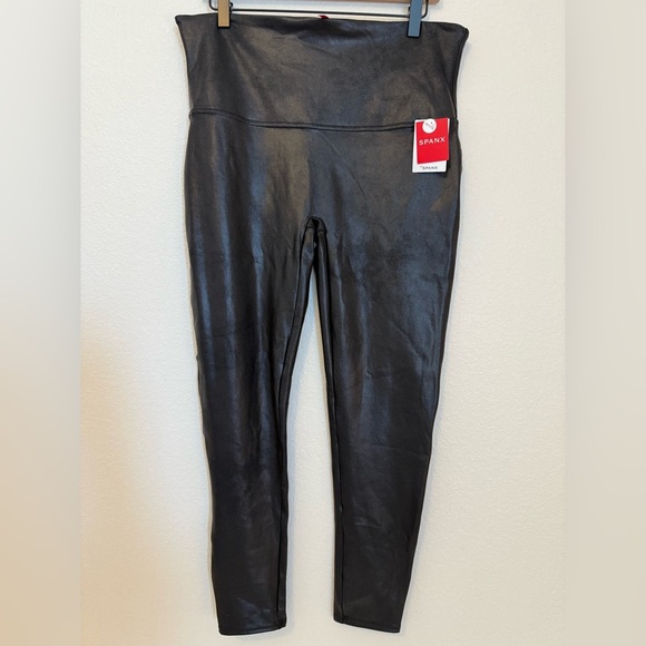 Spanx SPANXshape™ Faux Leather Leggings - Picture 3 of 8